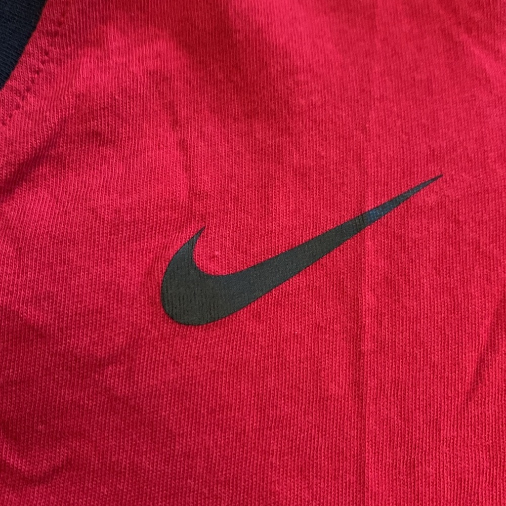 Nike Reds Tee - Picture 4 of 6